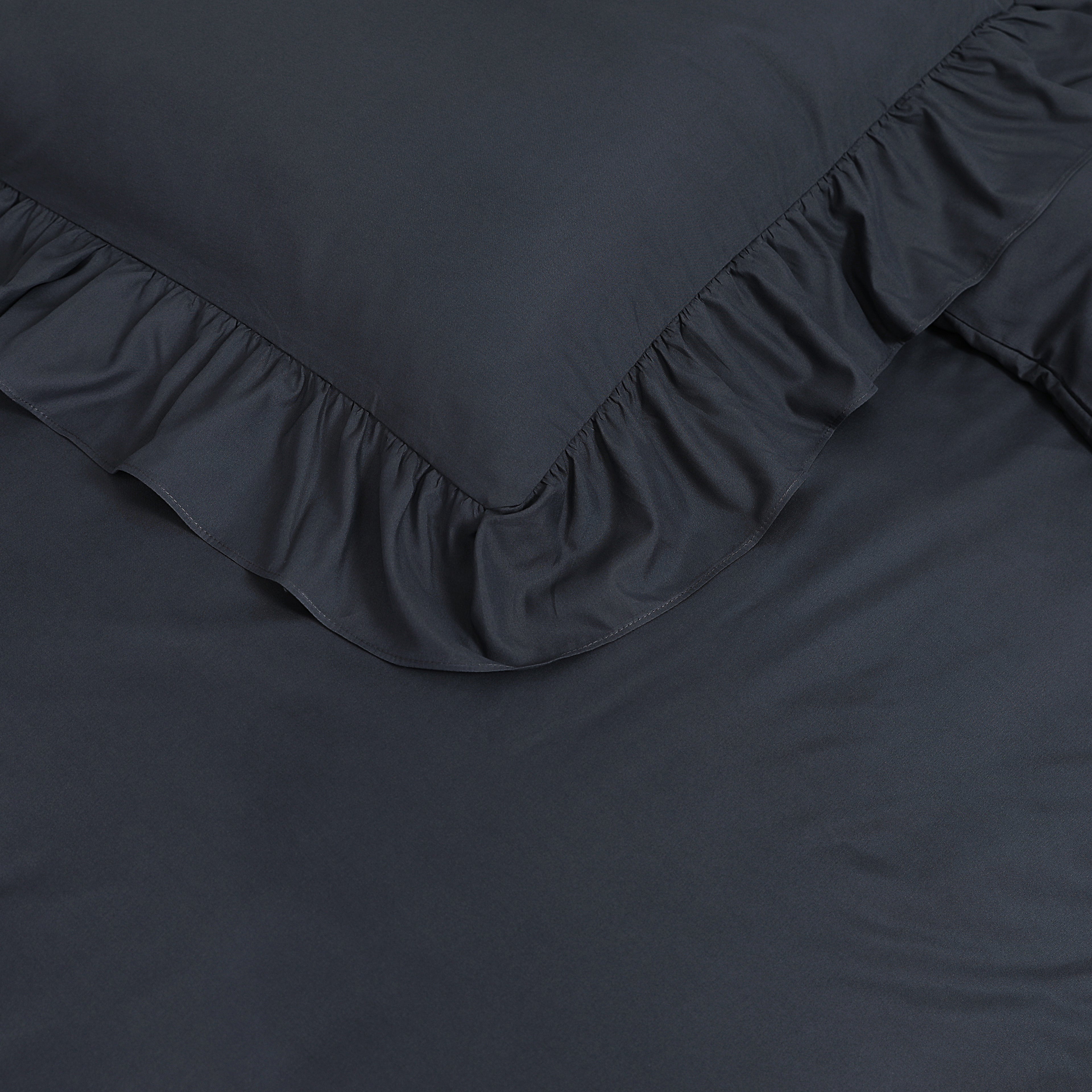 Posteljnina Ruffles temno siva