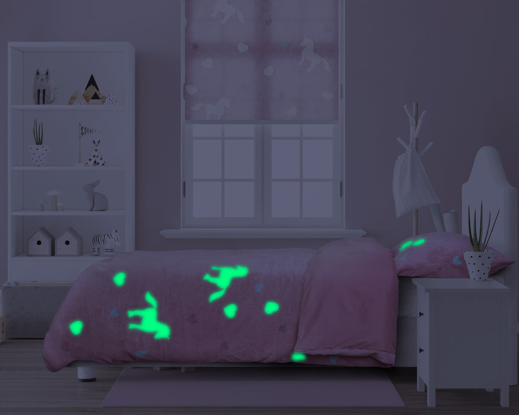 Glow in the dark Unicorn Pink