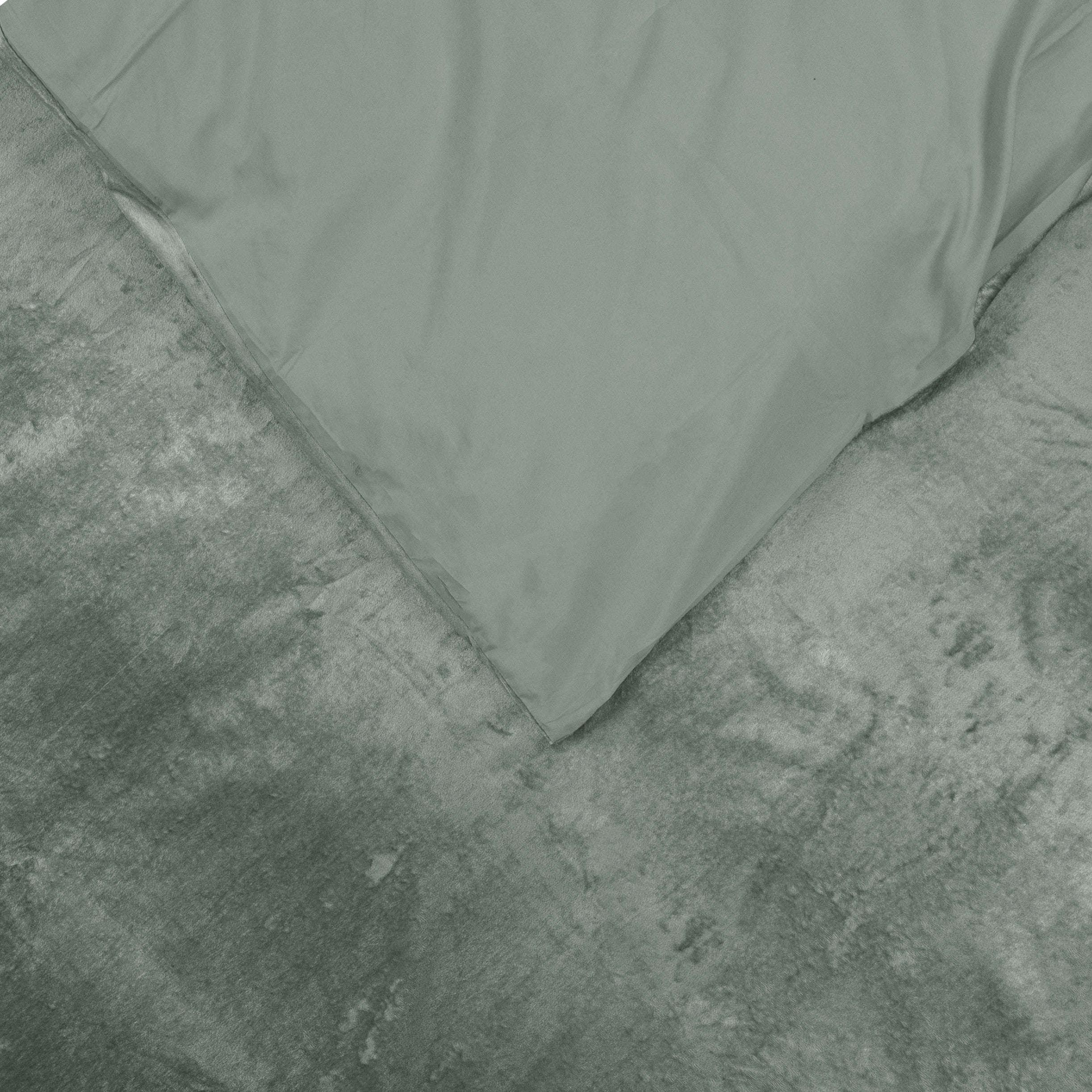 Crystal Velvet Pistachio Green