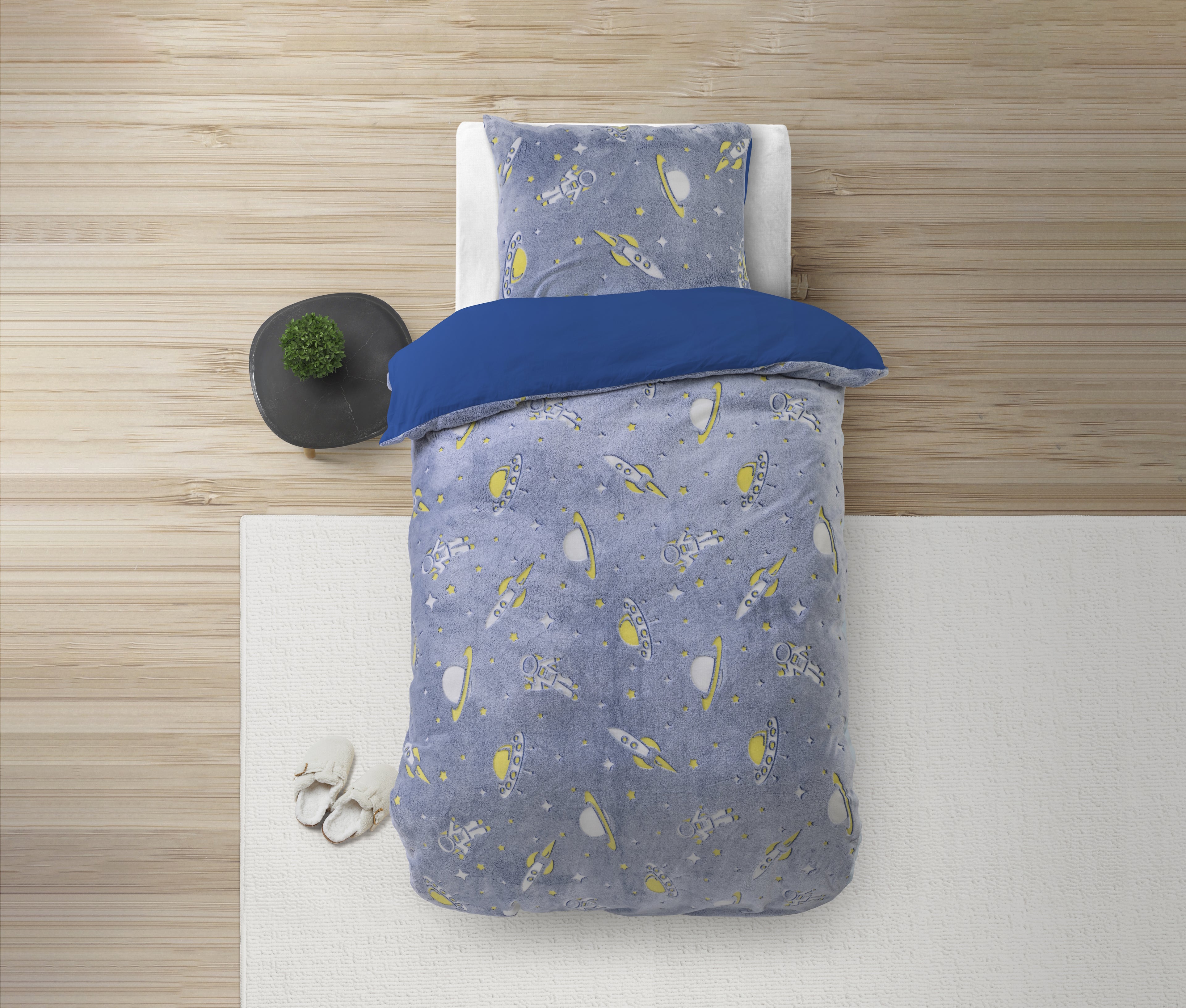 Glow in the dark - Space Blue
