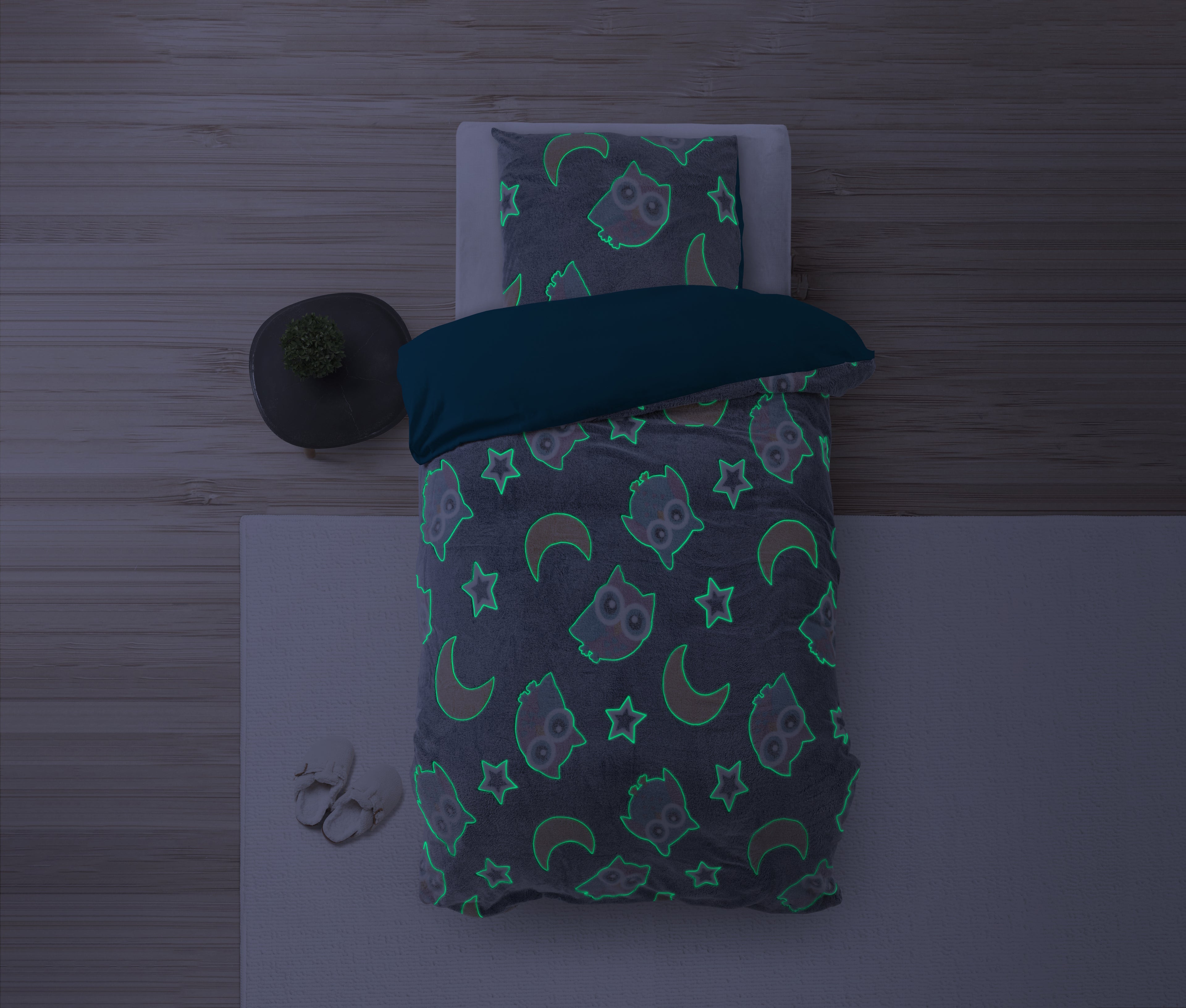 Glow in the dark - Night Owl Blue