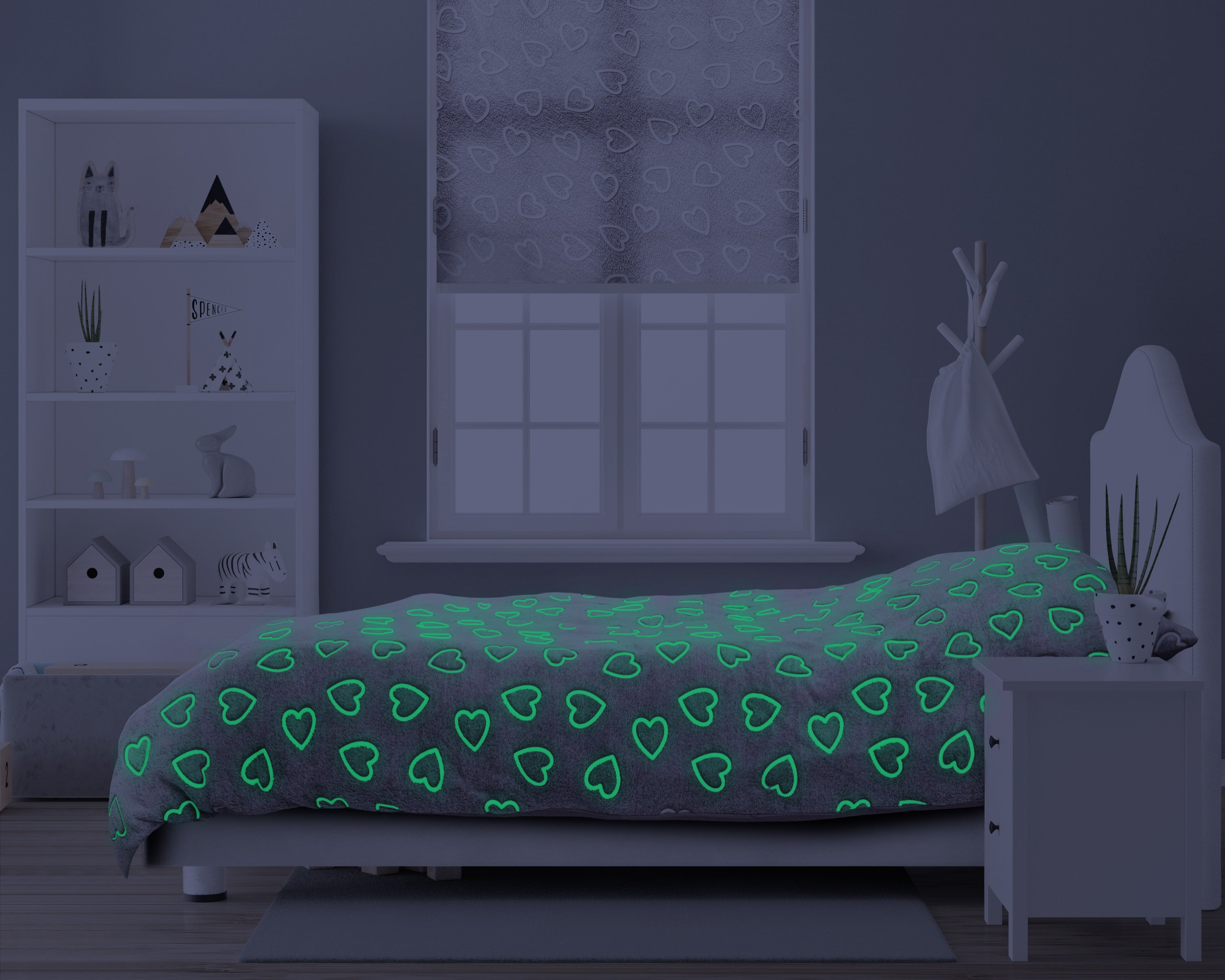 Glow in the dark Hearts Pink