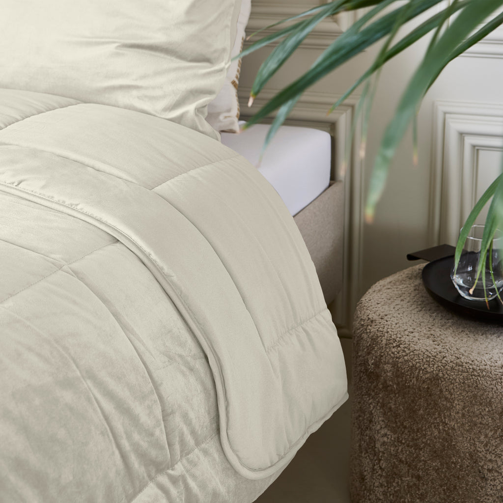 Lazy Velvet Odeja Creme