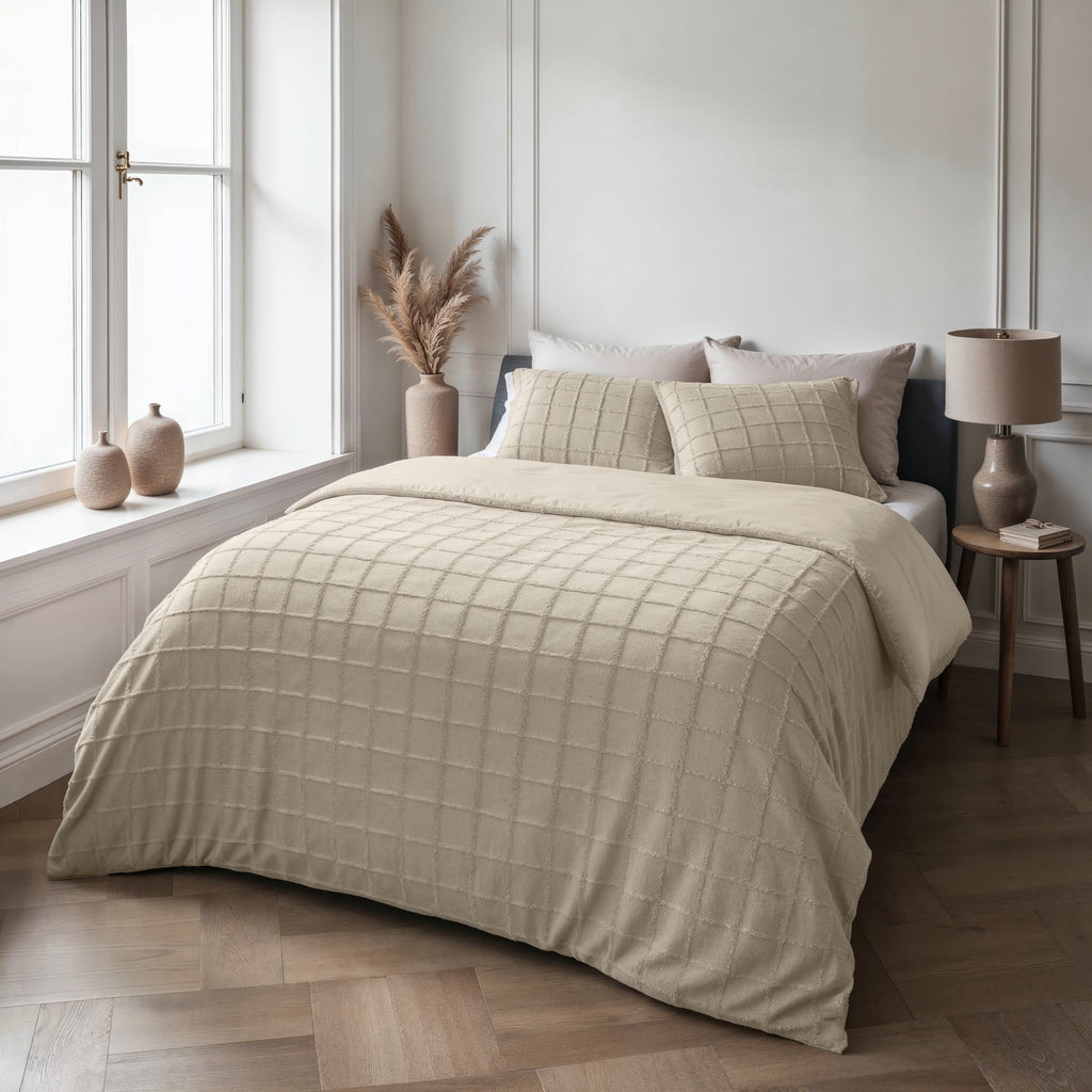 Faux Fur Check Beige