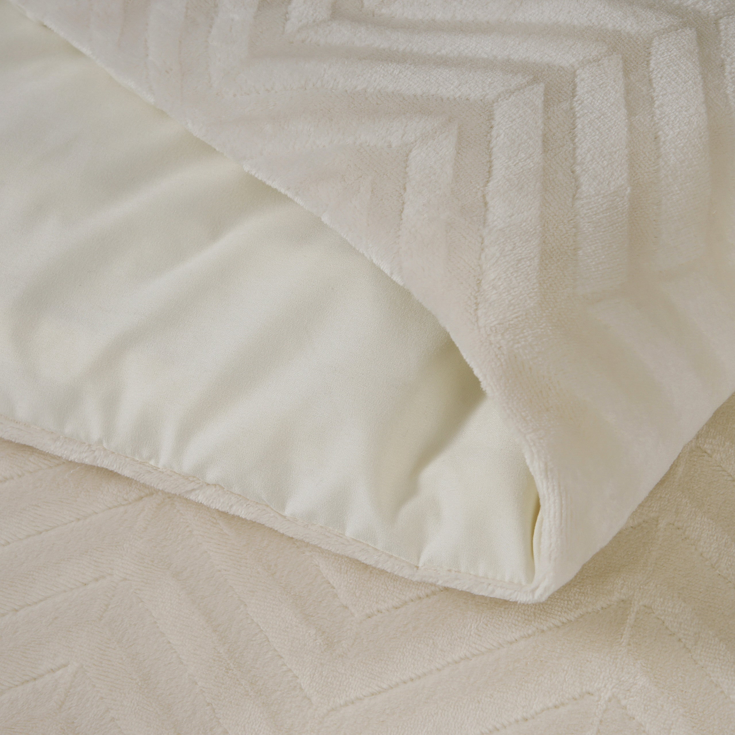 Chevron Teddy Créme