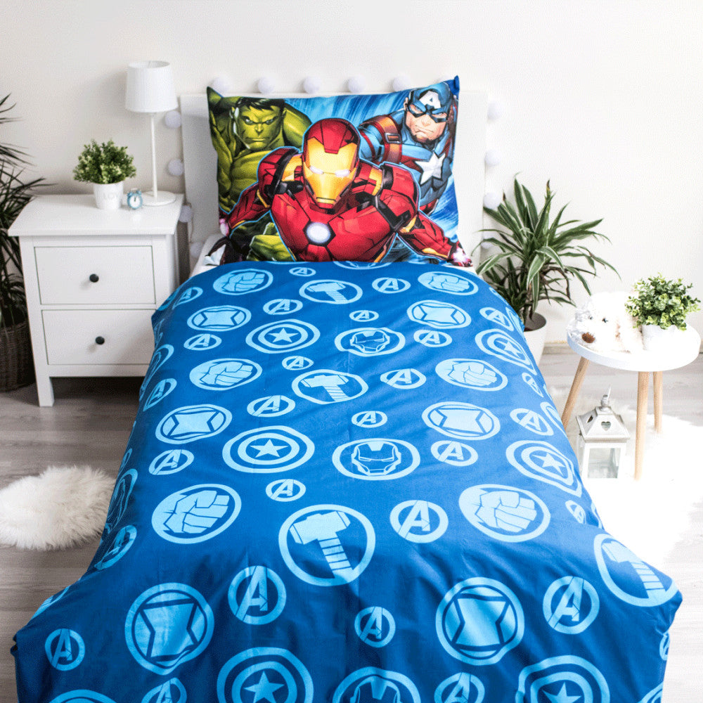 Komplet posteljnine Avengers Brands 140cm—200cm, 70cm—90 cm