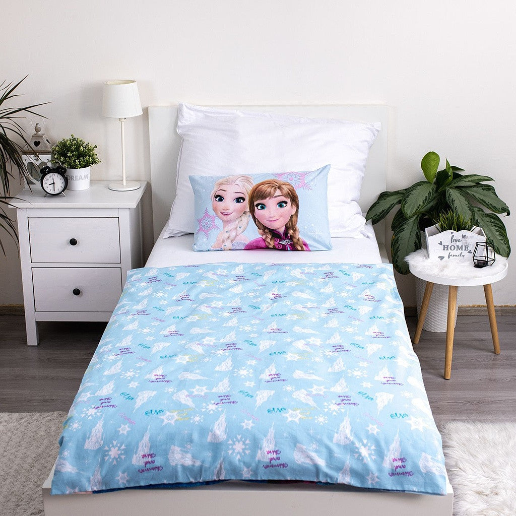 Disney Frozen Light Blue otroška posteljnina 100cm—135 cm, 40cm—60 cm