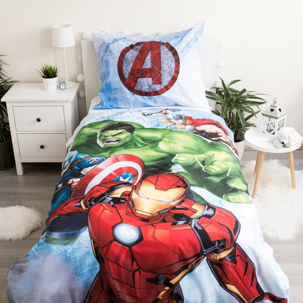 Komplet posteljnine Avengers Heroes 140cm—200cm, 70cm—90 cm
