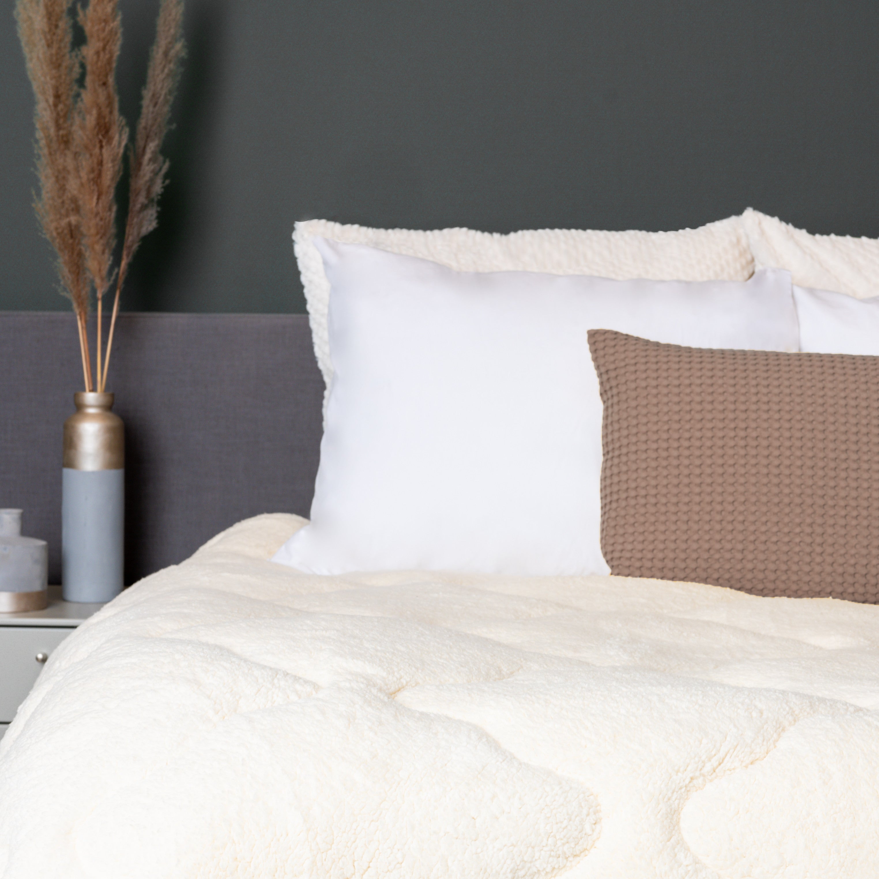 Lazy All-in one Odeja Teddy Creme